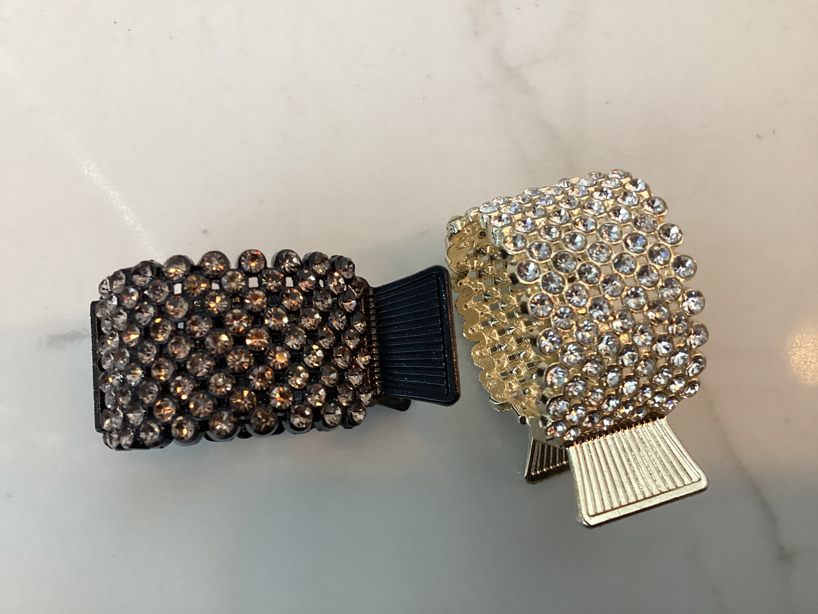 Pince à cheveux griffe diamantée