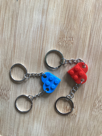 Set of two building blocks keychains