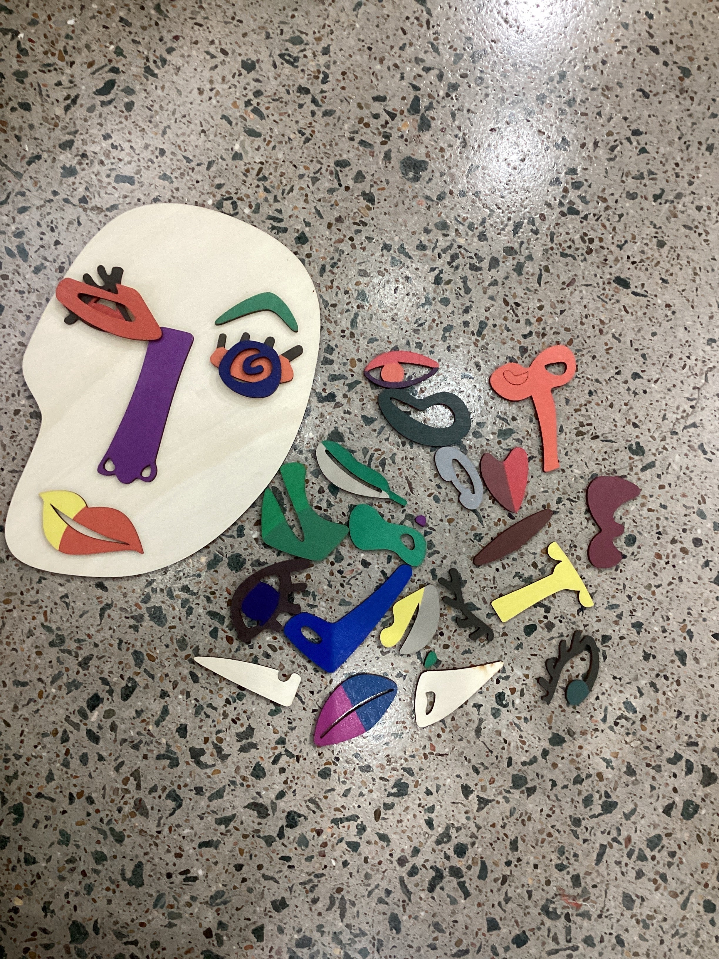 Roll a Picasso Face Puzzle